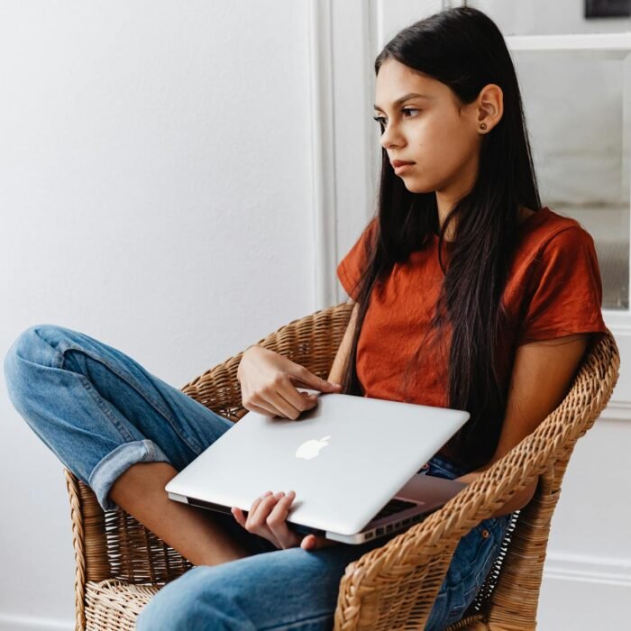 טיפול אונליין למתבגרים